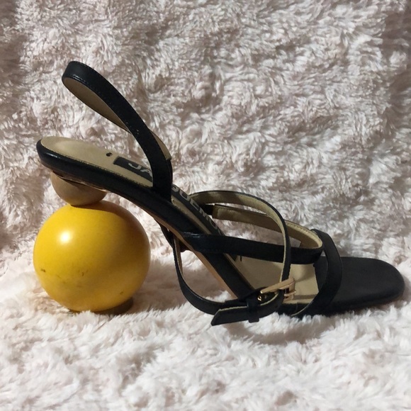 Designer inspired black heels with asymmetrical wood heel women’s size 8 - Picture 5 of 13